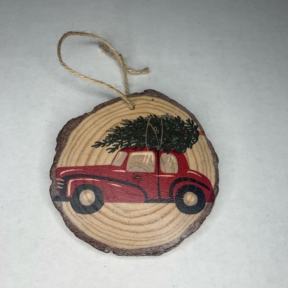 Rustic Wood Slice, Christmas Vacation Ornament, Christmas Tree Decoration - Picture 2 of 4